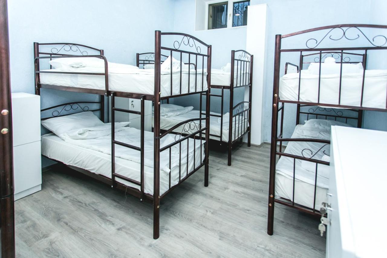 Sherlock Holmes Hostel Baku Exterior foto